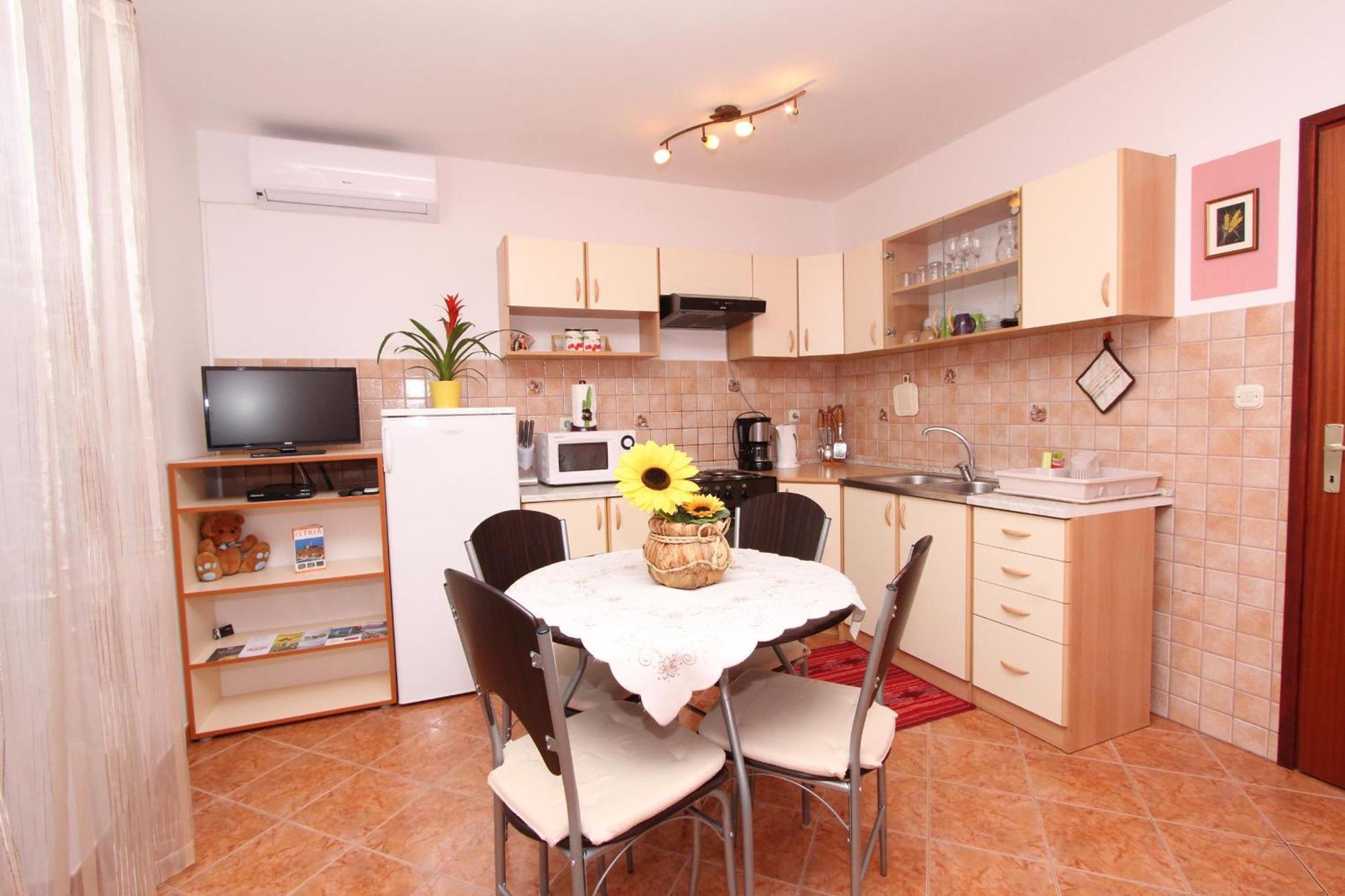 Rooms And Apartment Sanja روفينج المظهر الخارجي الصورة