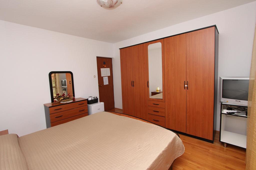 Rooms And Apartment Sanja روفينج المظهر الخارجي الصورة