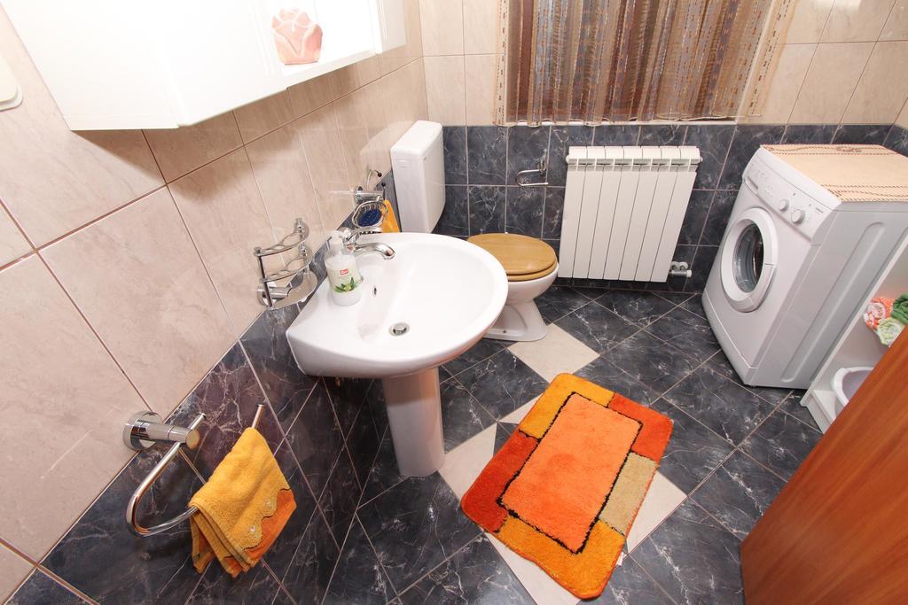 Rooms And Apartment Sanja روفينج المظهر الخارجي الصورة