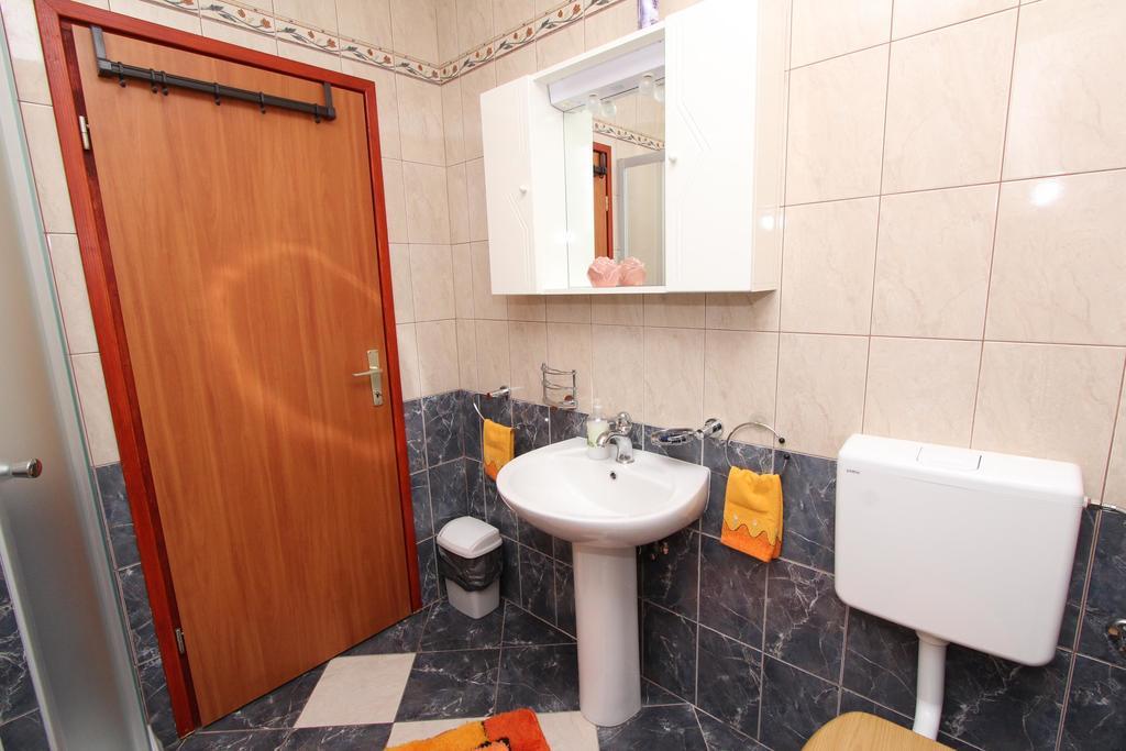 Rooms And Apartment Sanja روفينج المظهر الخارجي الصورة